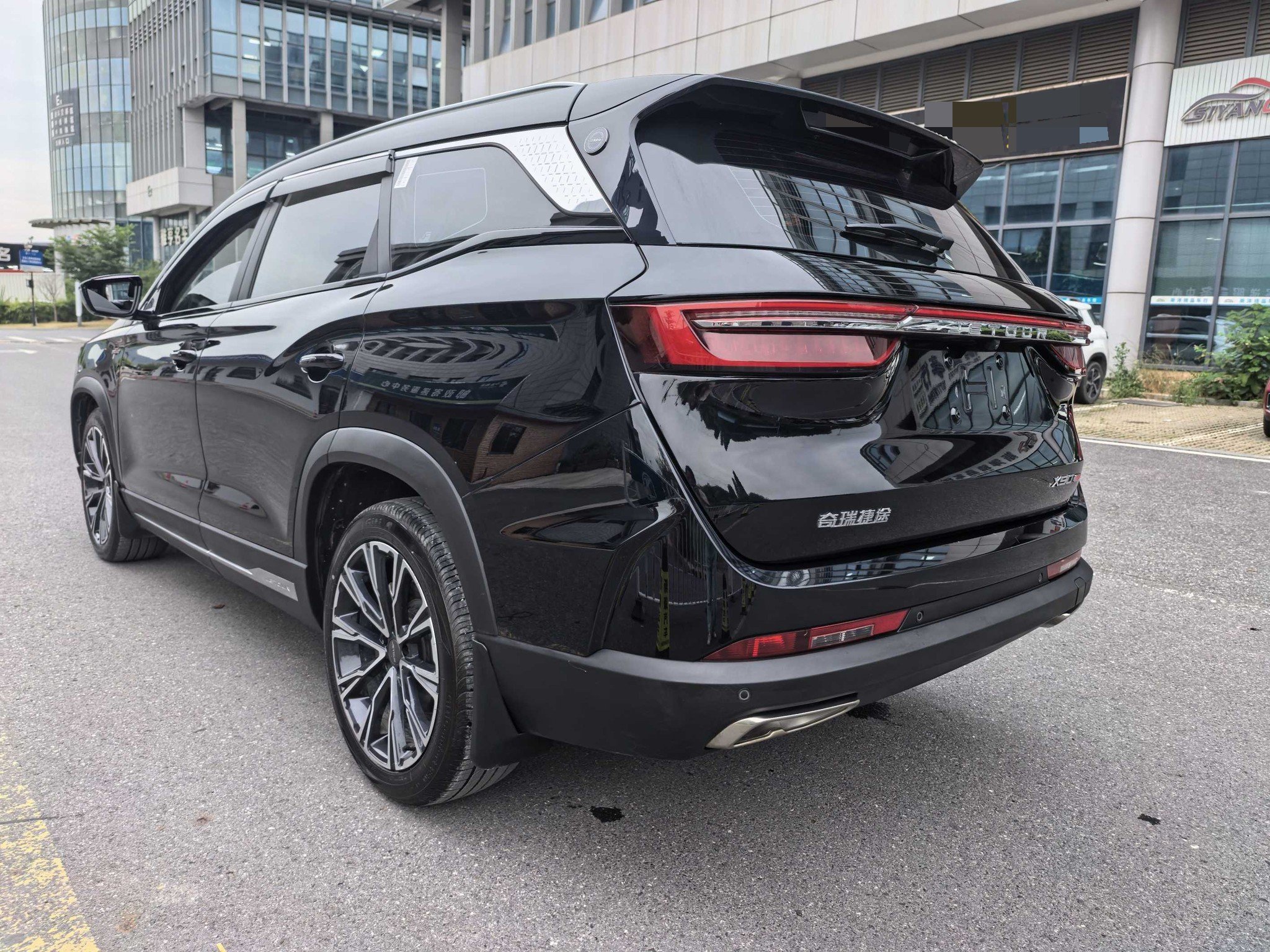 JETOUR 2024 X90 PRO 2.0T Luxury 7-Seater