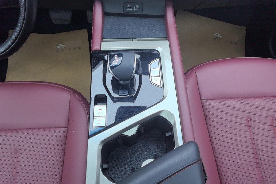 JETOUR 2024 X70 1.5T Yuexiang Edition 5-Seater
