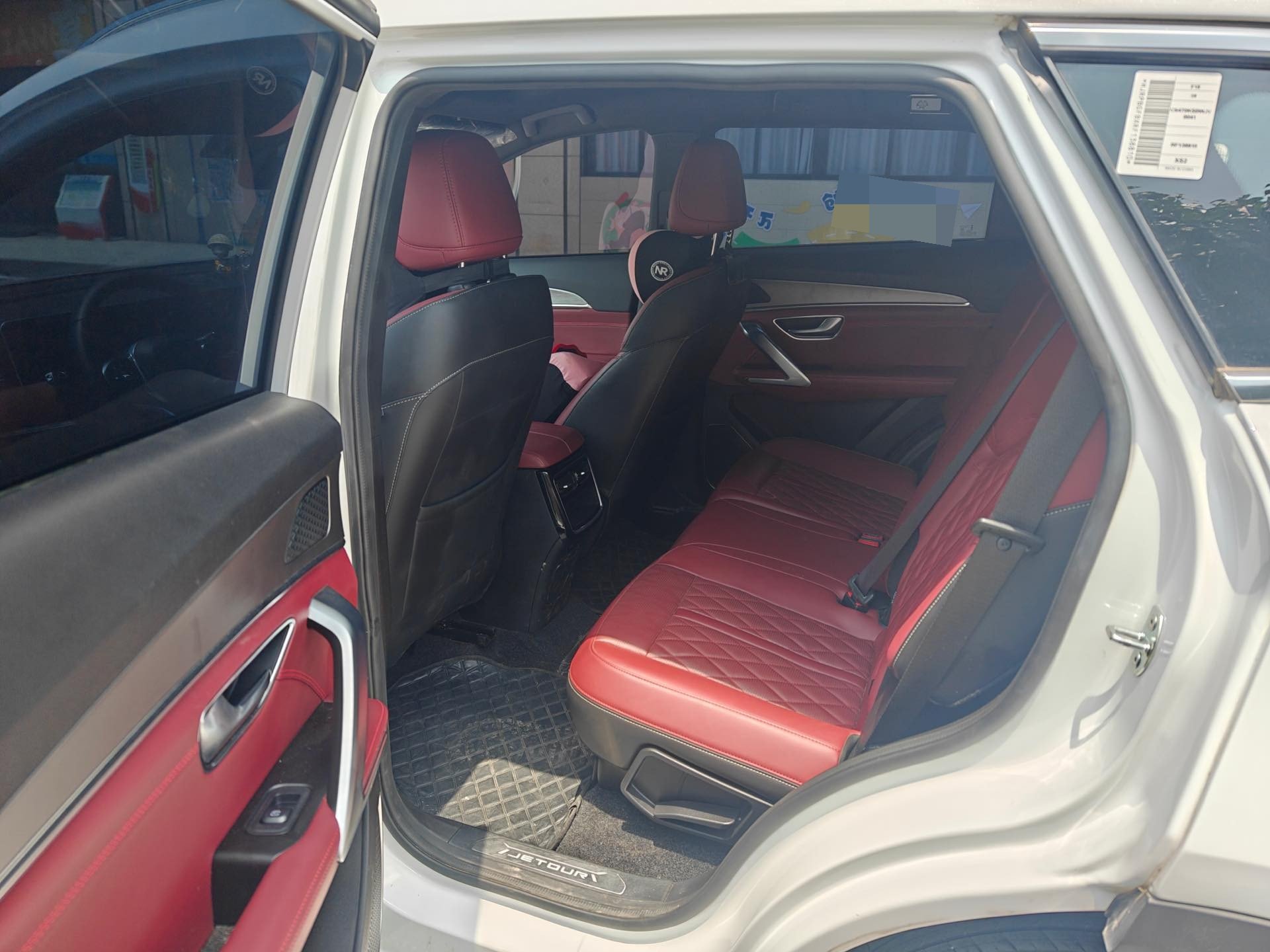 JETOUR 2024 X70 PLUS 1.5T Champion Edition MAX+ 5-Seater