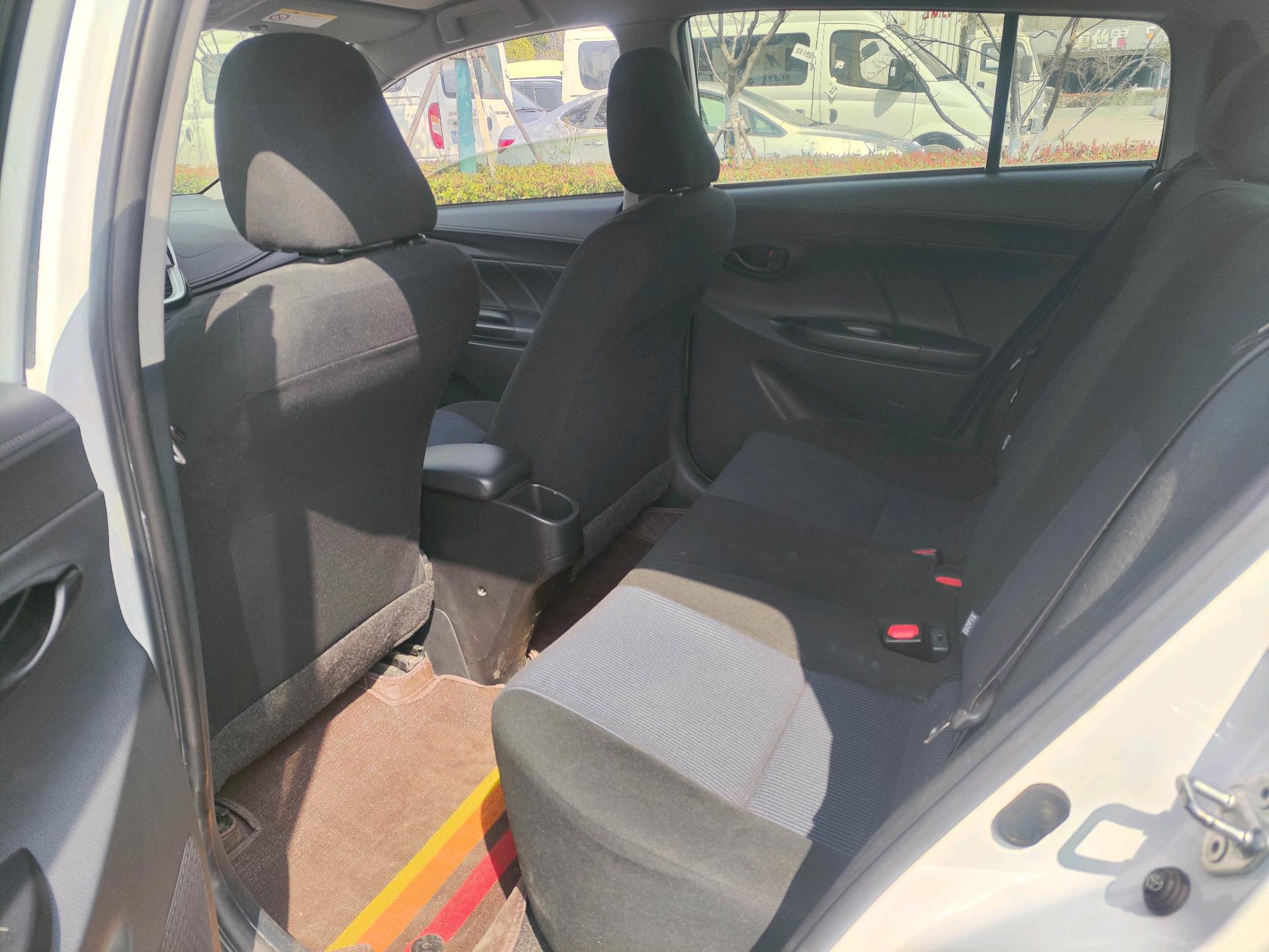 丰田 雅力士 2017款 YARiS L 致炫 1.5E 无级 劲速升级版
