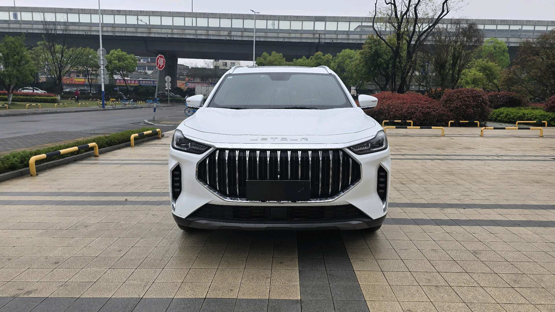 捷途 2023款 X70 PLUS 1.6T 强者5座