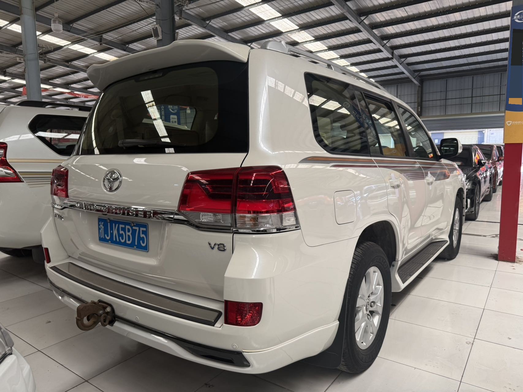 Toyota FJ Cruiser (Import) 2017 FJ Cruiser 4.0 Middle East Version