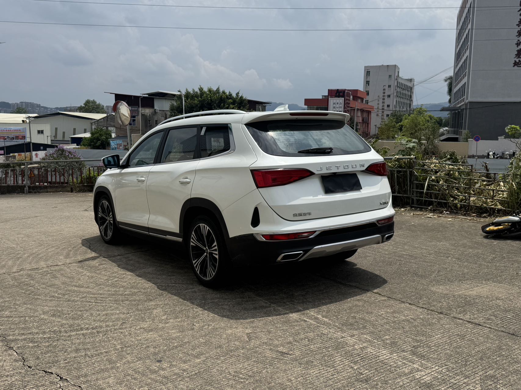 JETOUR 2020 X90 1.6T Yingyu Edition 7-Seater
