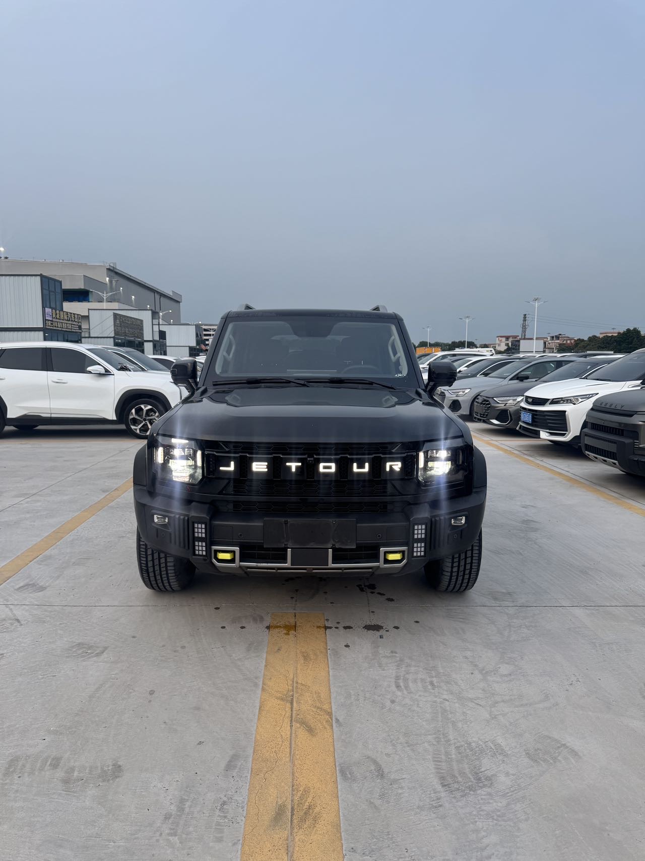 JETOUR 2023 Traveler 1.5T 2WD Discovery PRO