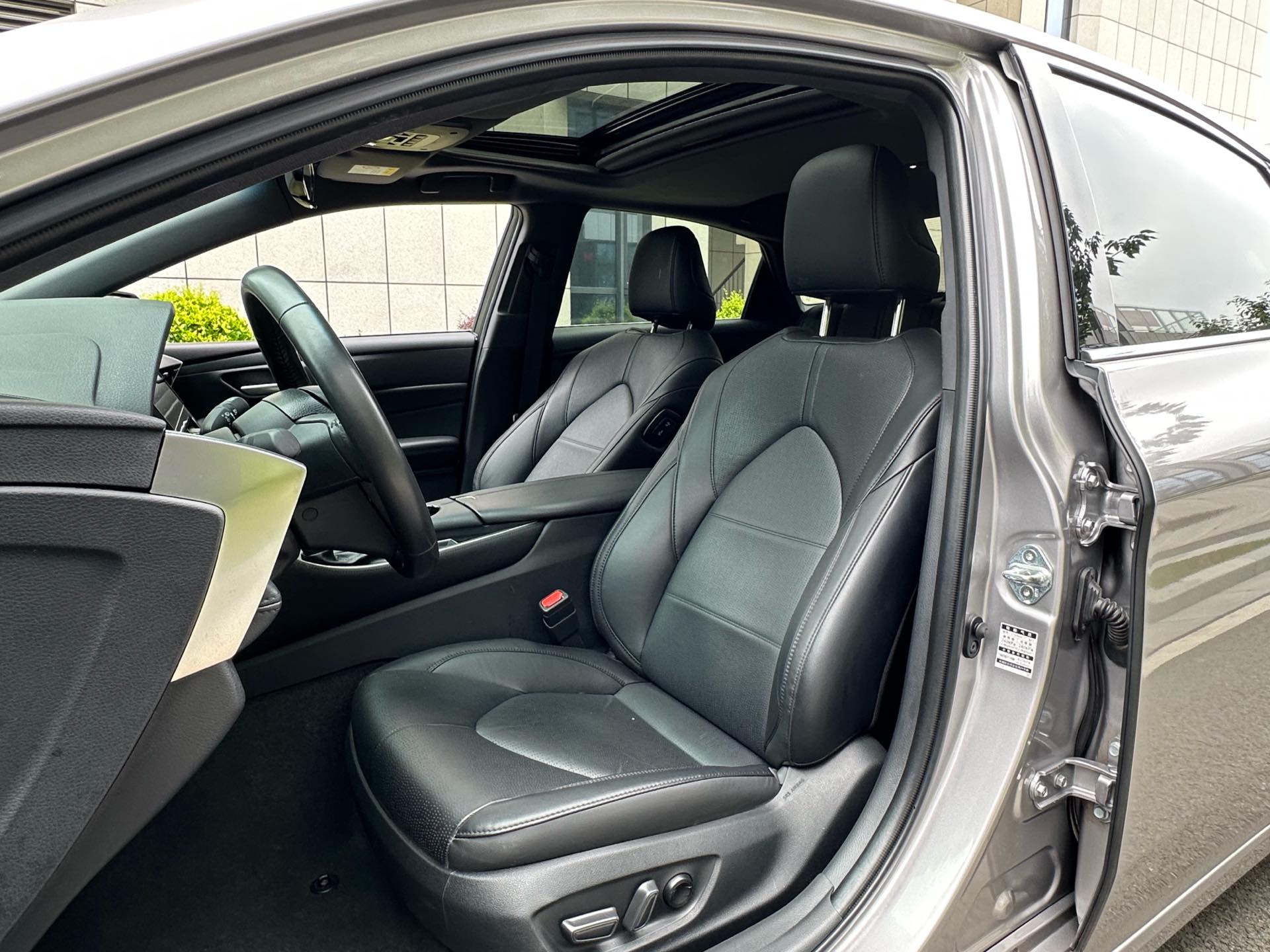 Toyota 2022 Avalon 2.0 CVT Luxury Edition