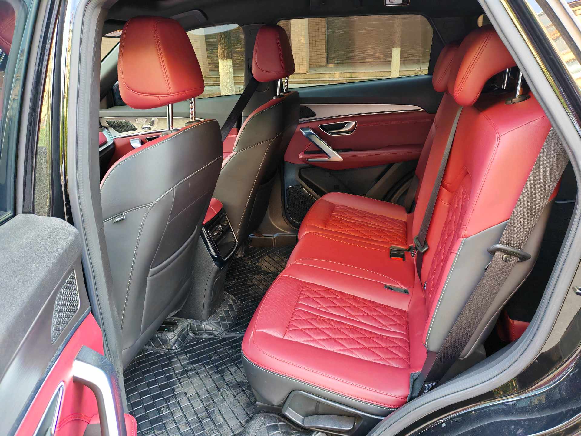 JETOUR 2025 X70 PLUS 1.5T Champion Edition MAX+ 7-Seater