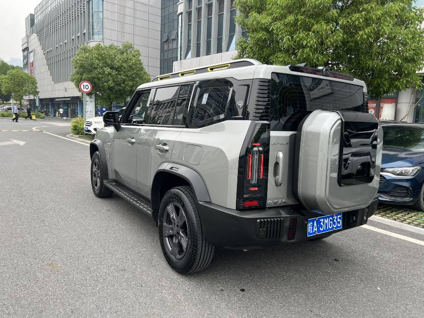 捷途 2023款 旅行者 1.5T 两驱发现PRO