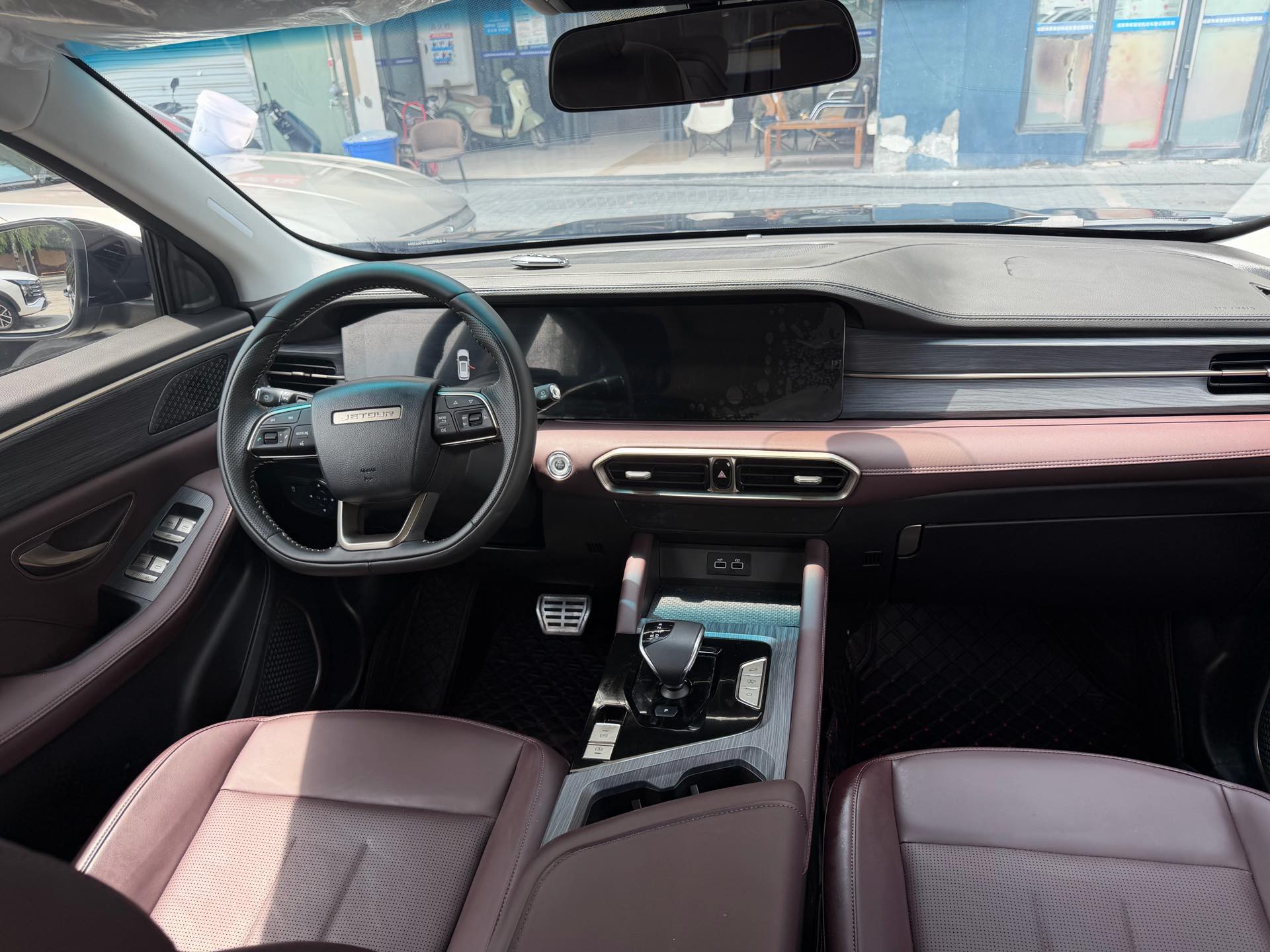 JETOUR 2024 X90 PLUS 1.6TD Villa 7-Seater