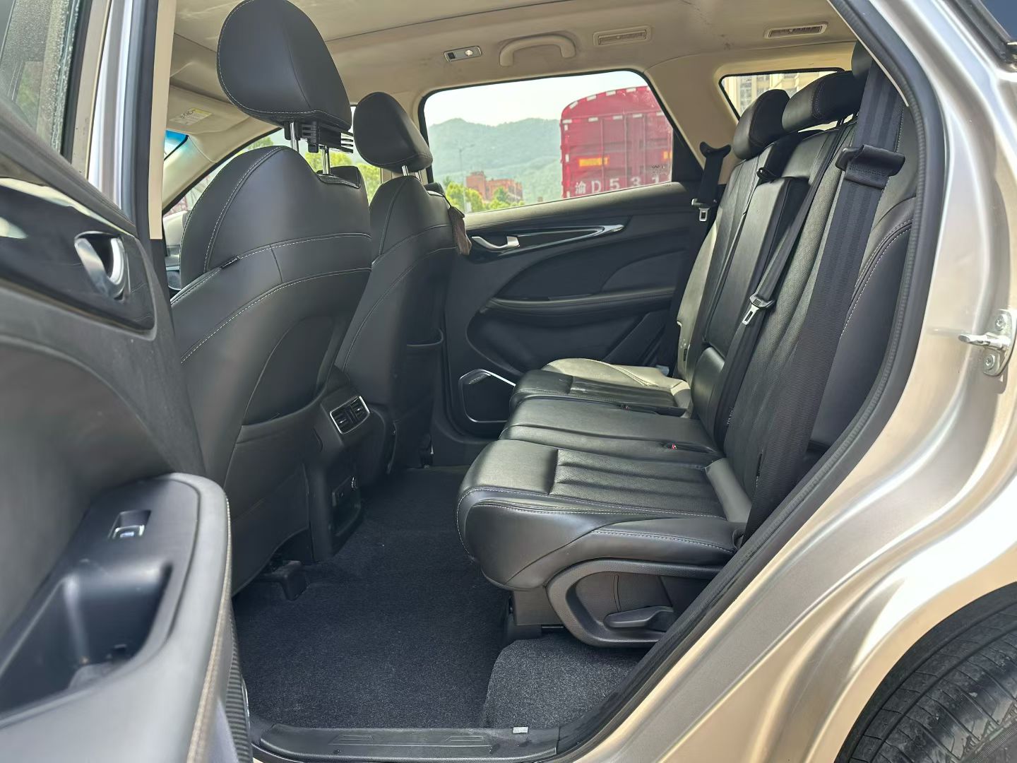 JETOUR 2019 X90 1.5T Zunxiang 7-Seater