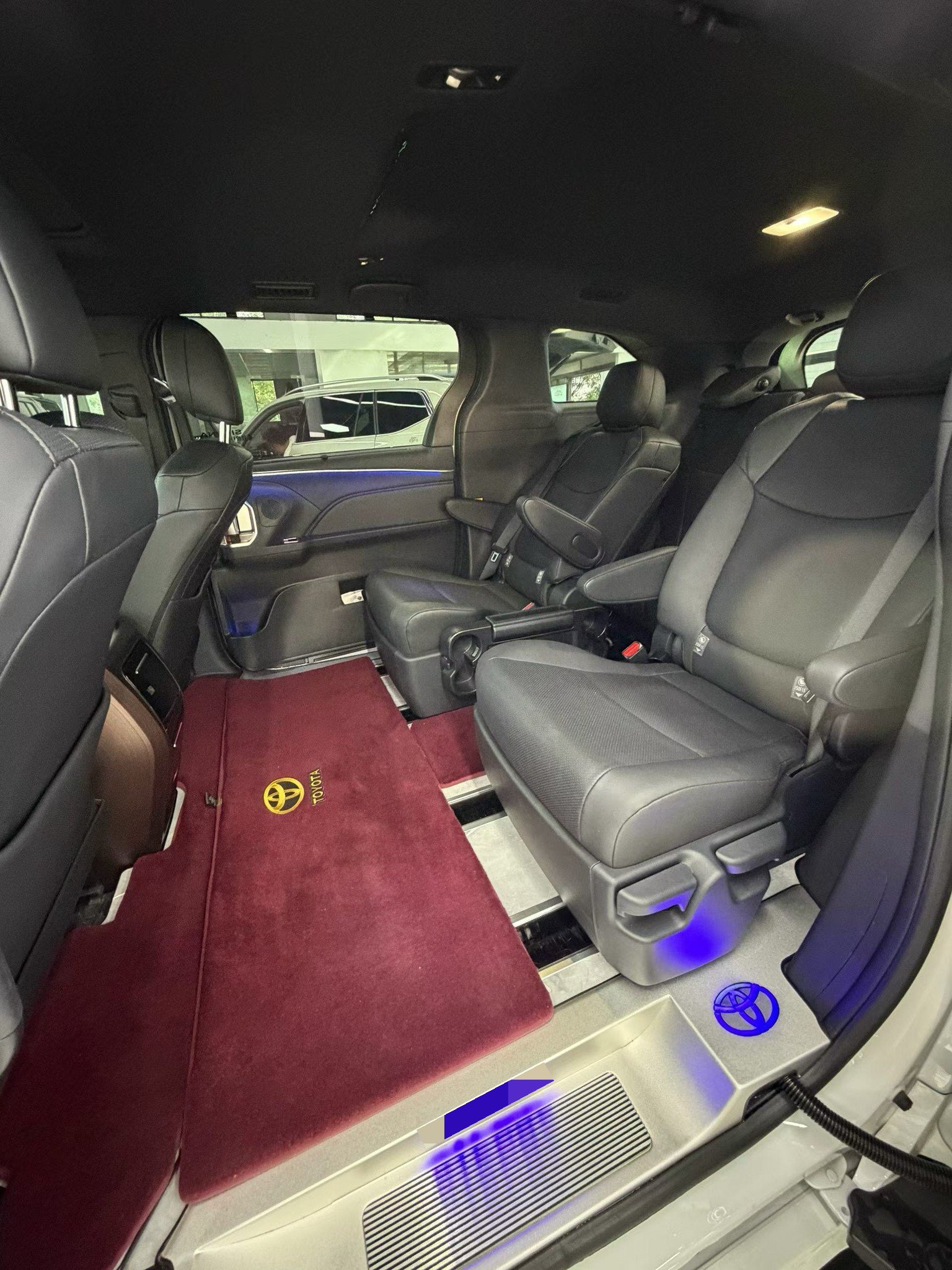 Toyota 2024 Sienna 2.5 CVT 4WD Luxury