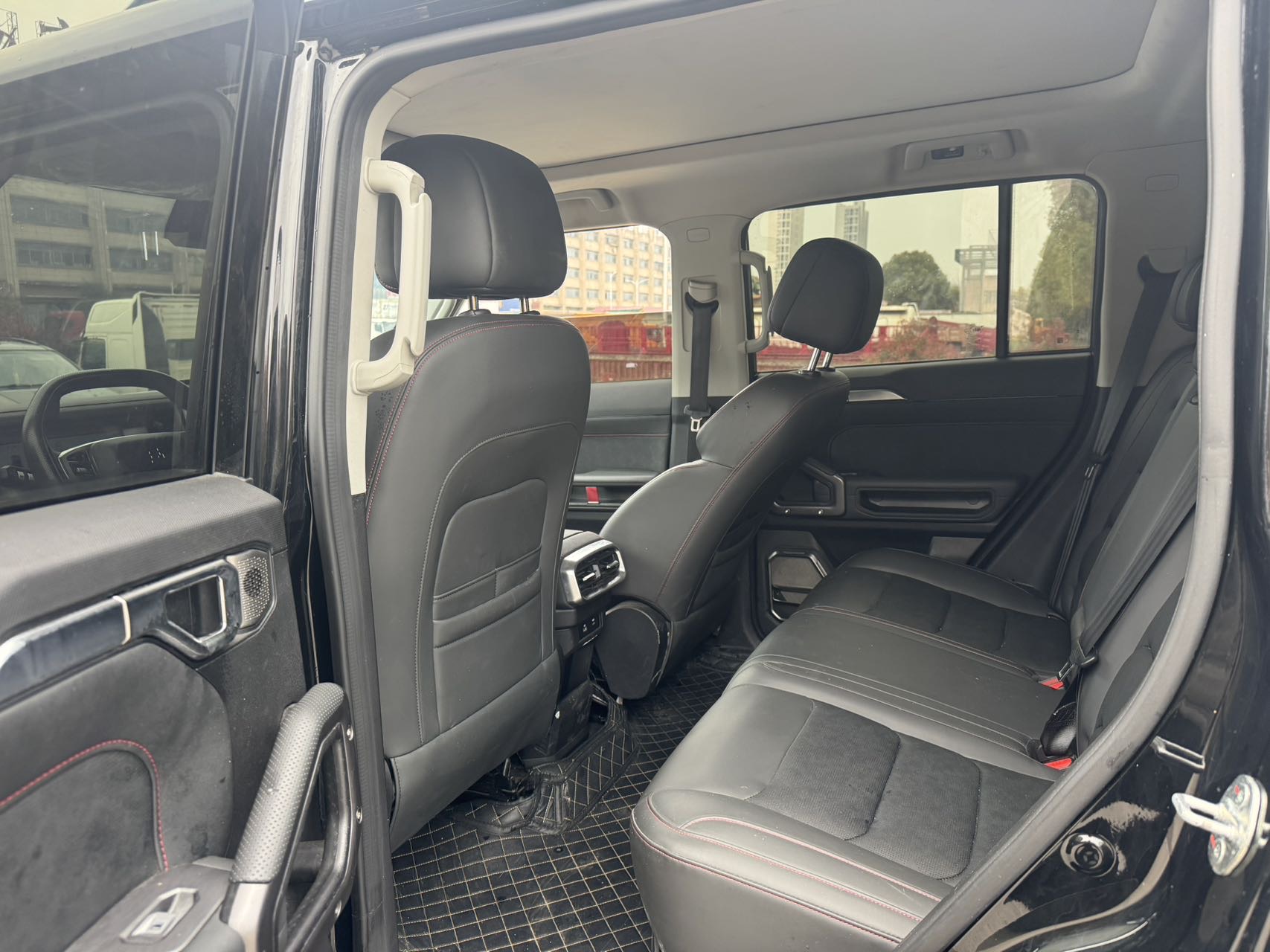 JETOUR 2024 Traveler 2.0T 4WD Yueye PRO