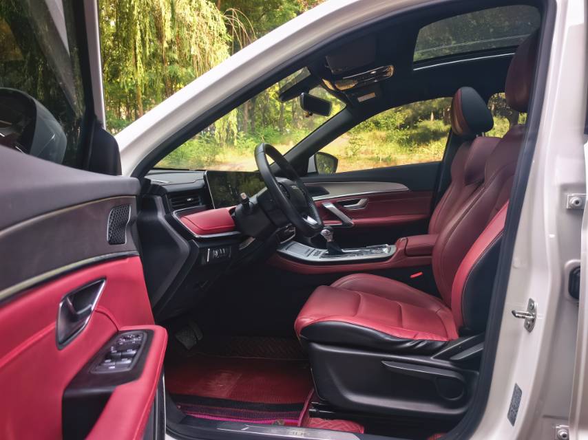 JETOUR 2023 X70 PLUS 1.5T CVT Ziqiang MAX 5-Seater