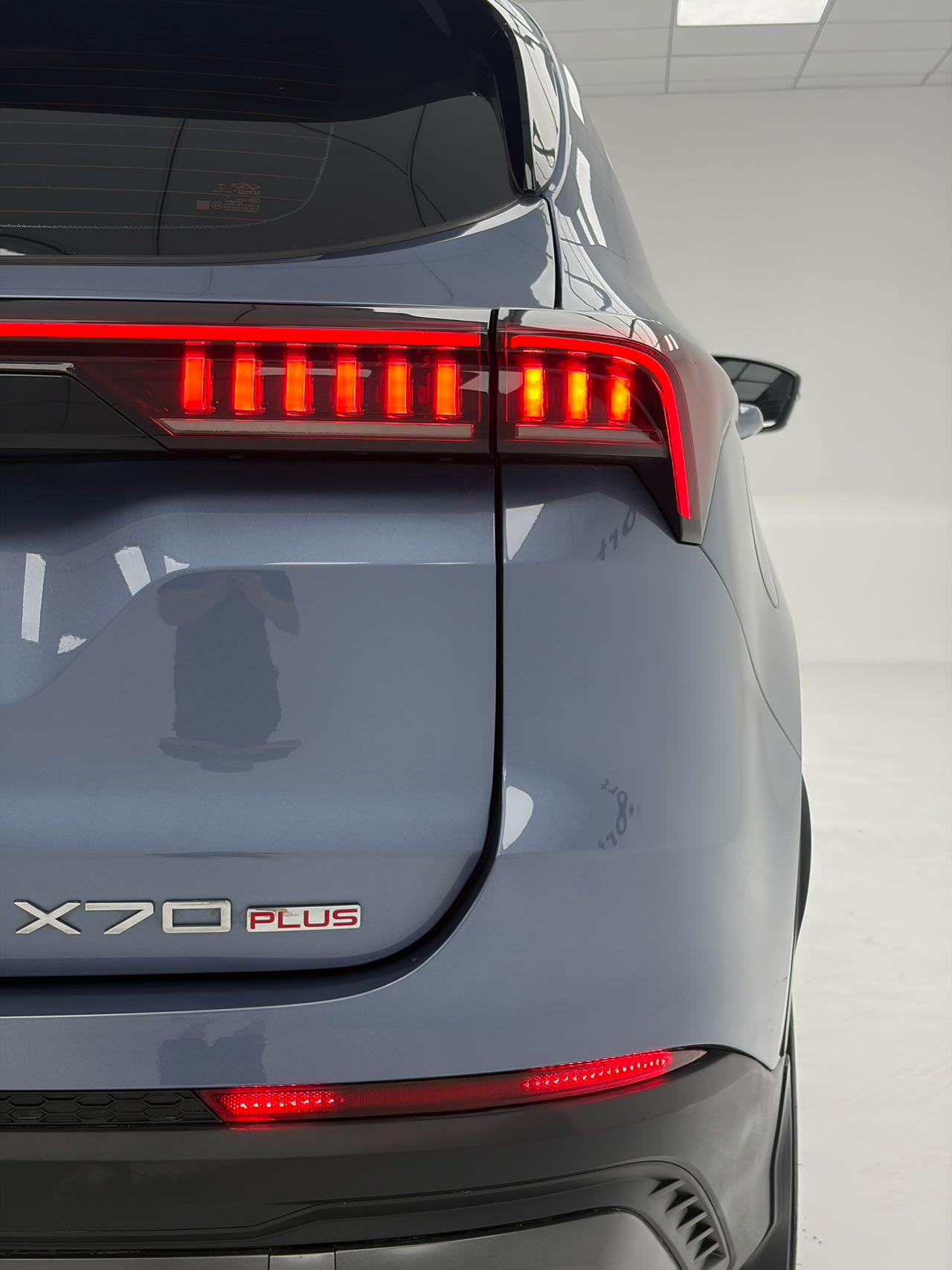 JETOUR X70 PLUS 2021 Facelift 1.5T Manual Wind 5-Seater