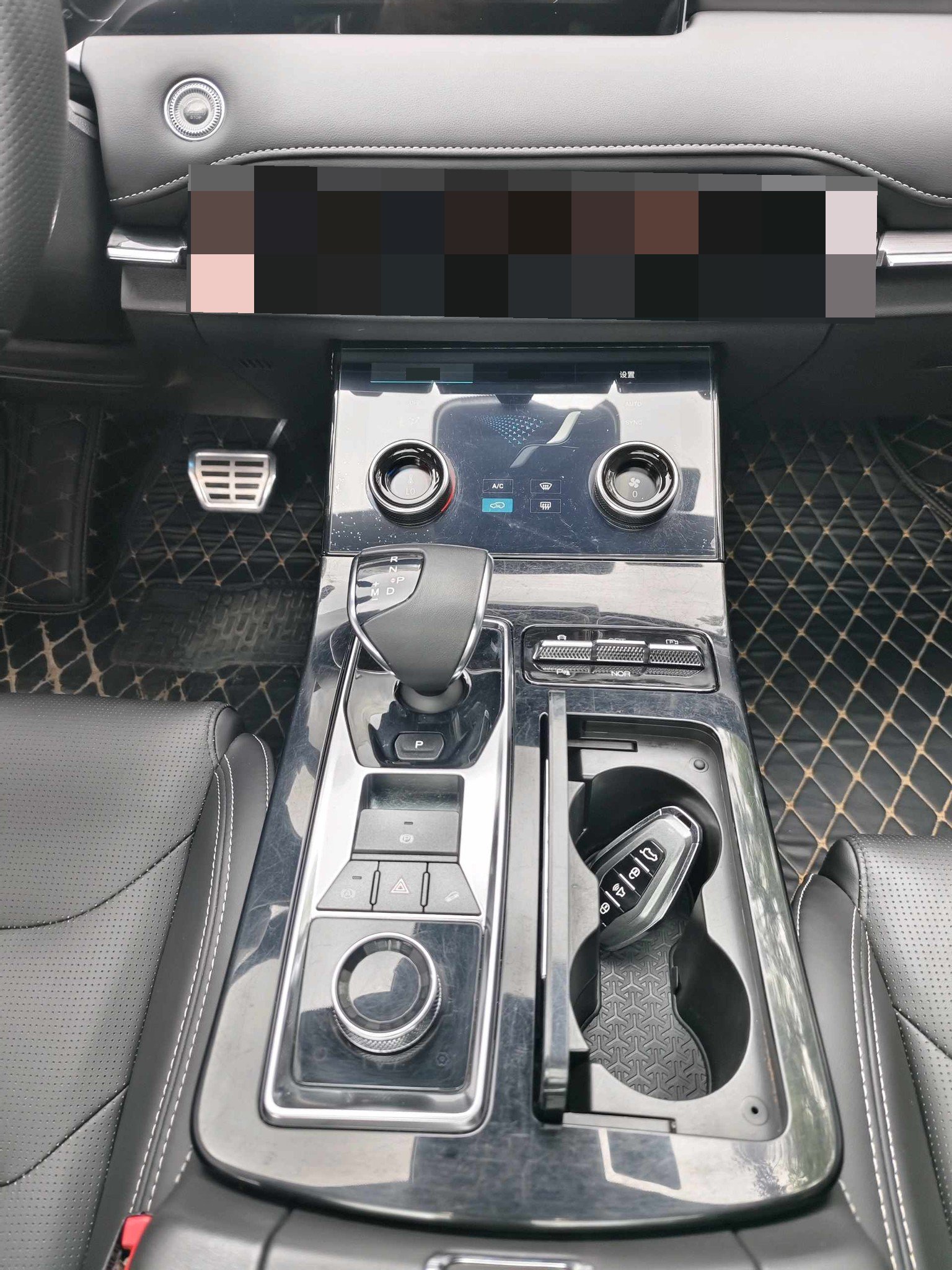 JETOUR 2021 X70 PLUS 1.6T Di 7-Seater