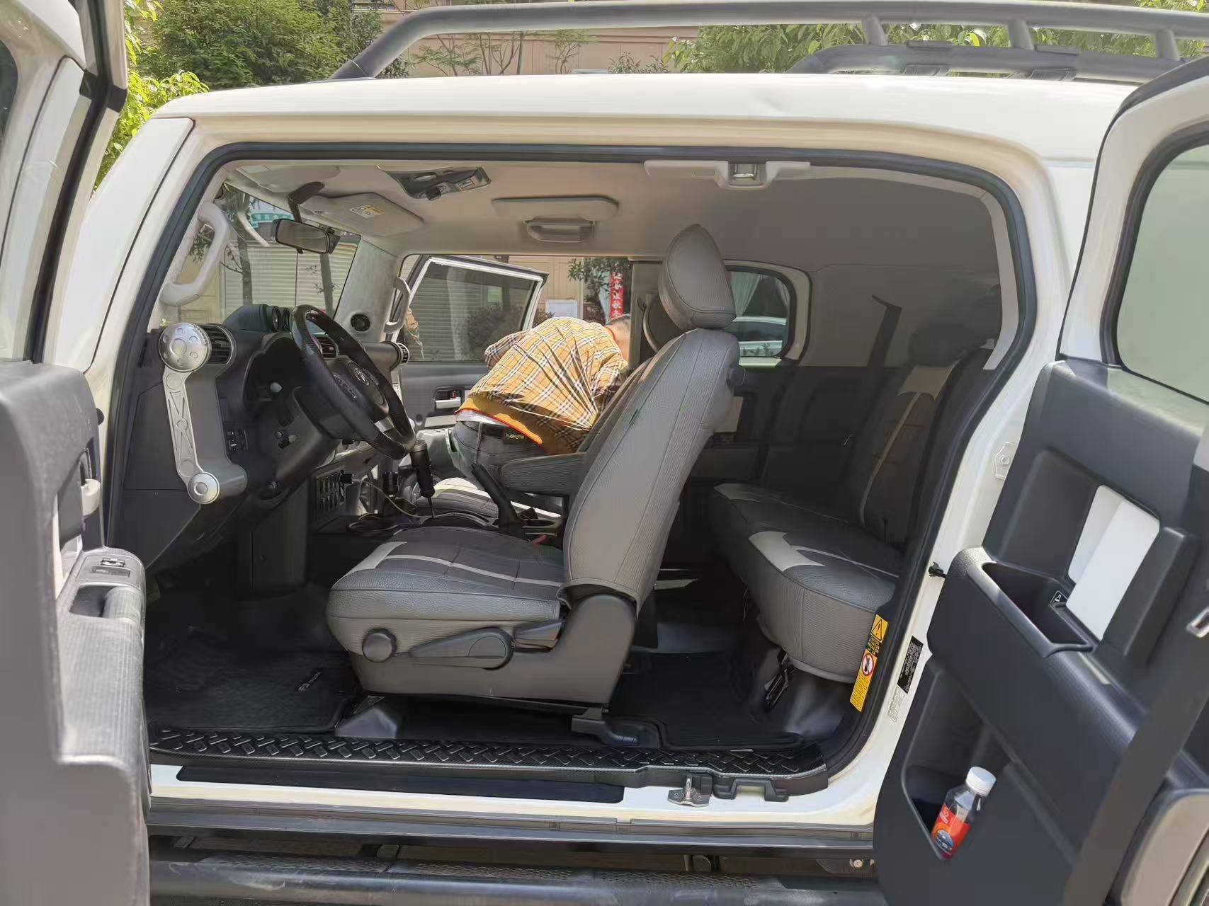 Toyota FJ Cruiser (Import) 2017 FJ Cruiser 4.0 Middle East Version