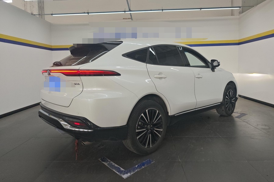 Toyota 2023 Venza 2.0 CVT 2WD Premium