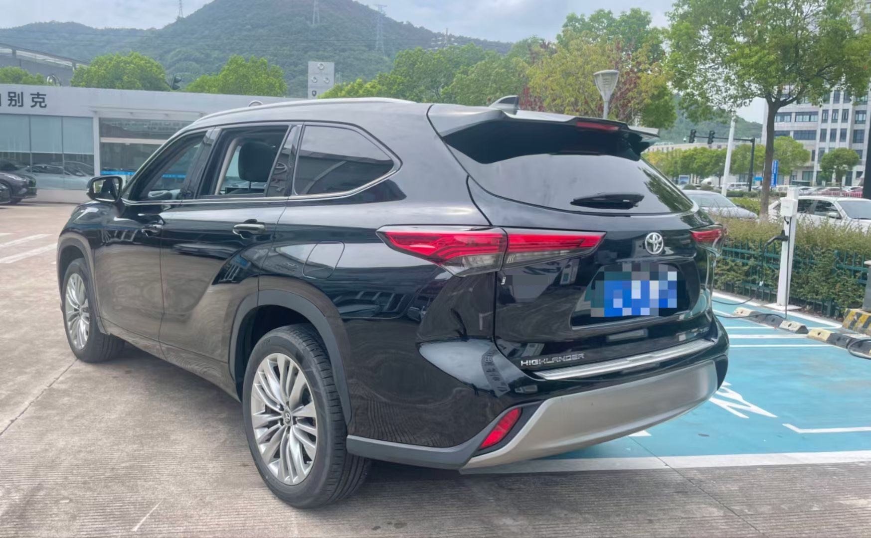 Toyota 2021 Highlander 2.0T 4WD Premium 7-Seater