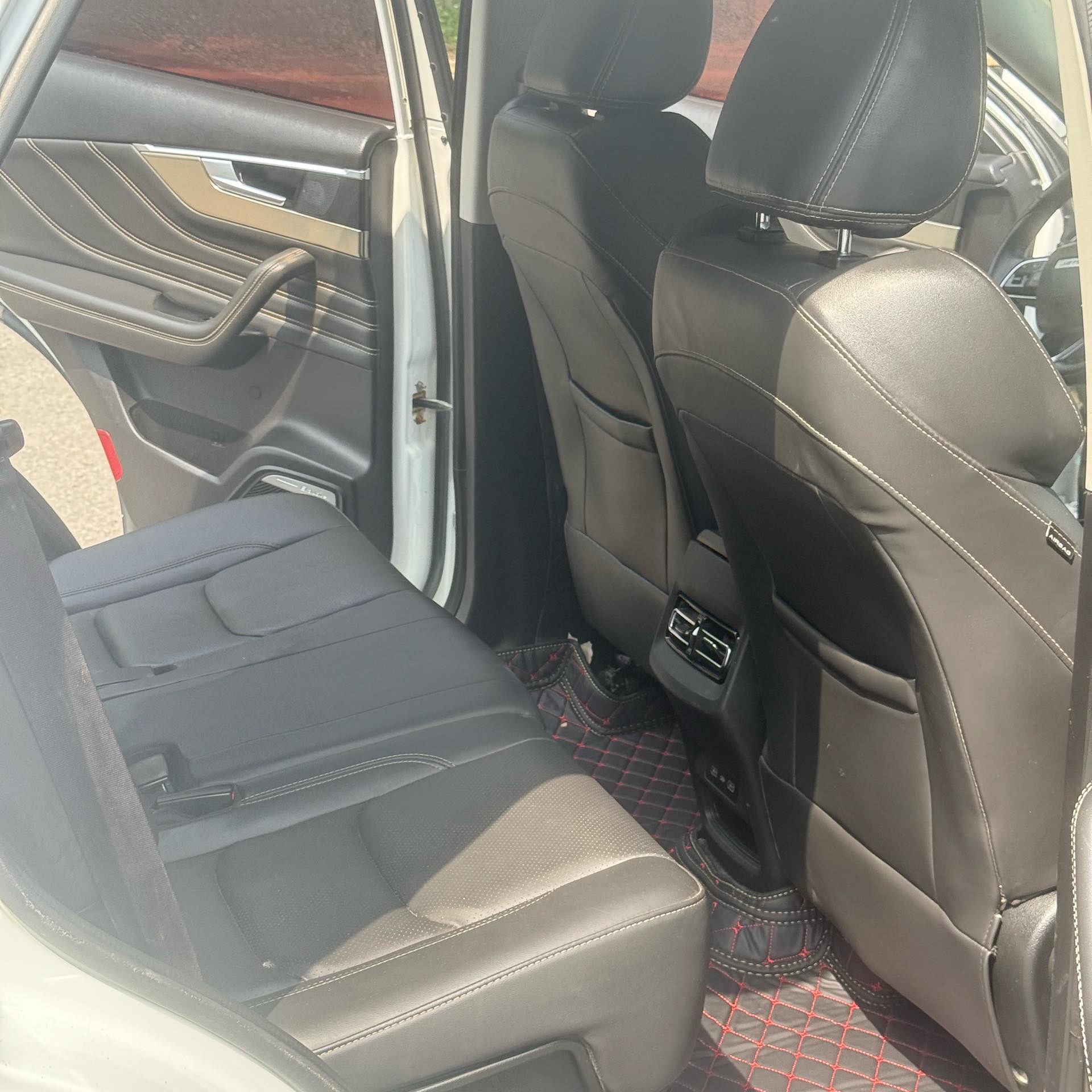 JETOUR 2019 X70S 1.5T Tantou Edition 5-Seater