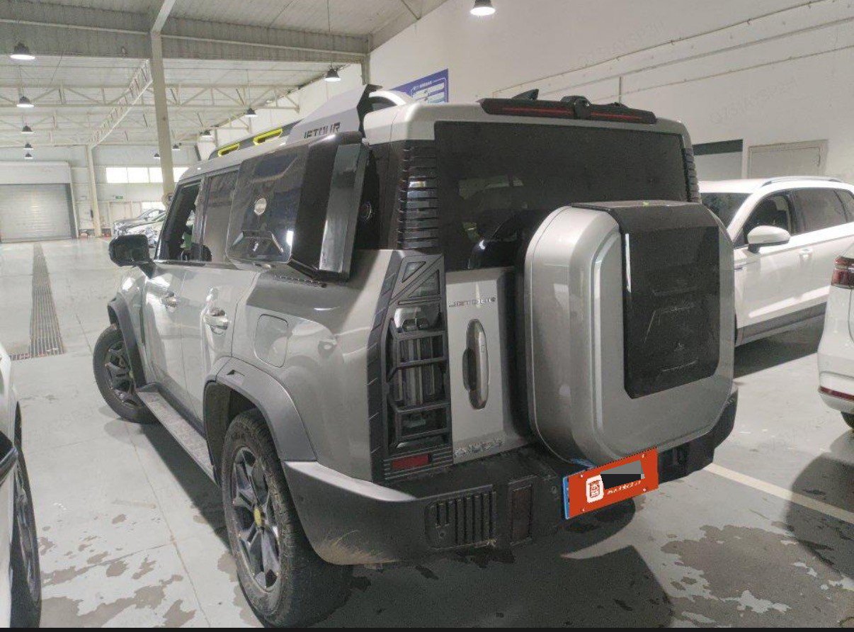 JETOUR 2023 Traveler 2.0T 4WD Cross PRO