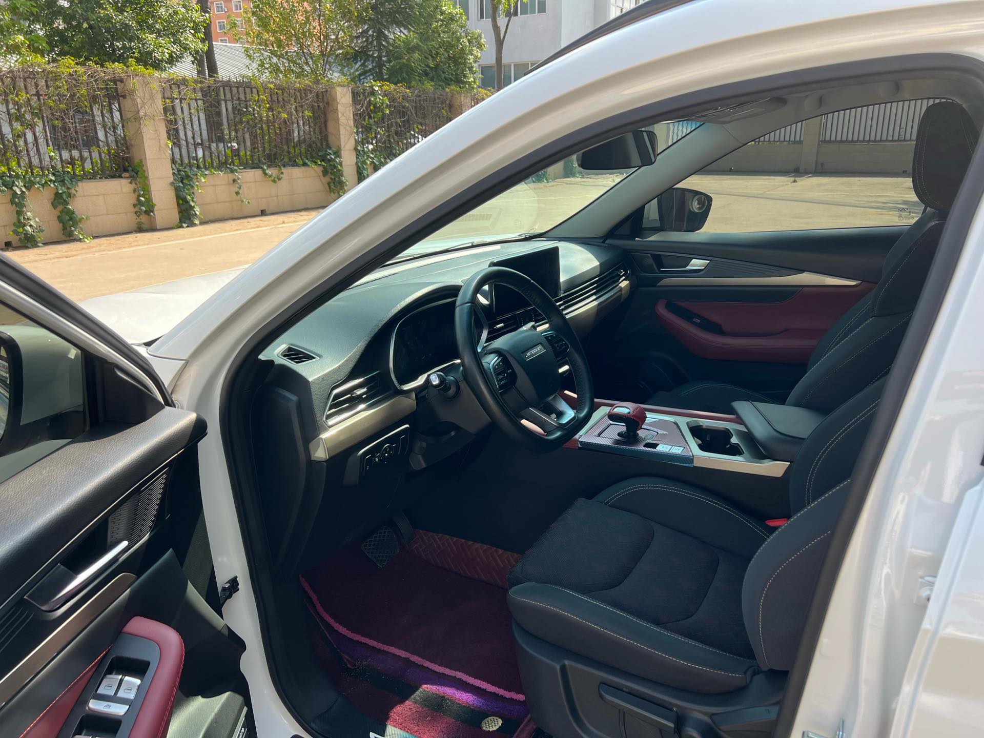 JETOUR 2023 X70 1.5T Beyond PRO 7-Seater