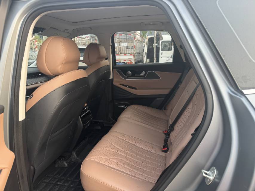 JETOUR 2024 X90 PRO 2.0T Luxury 5-Seater