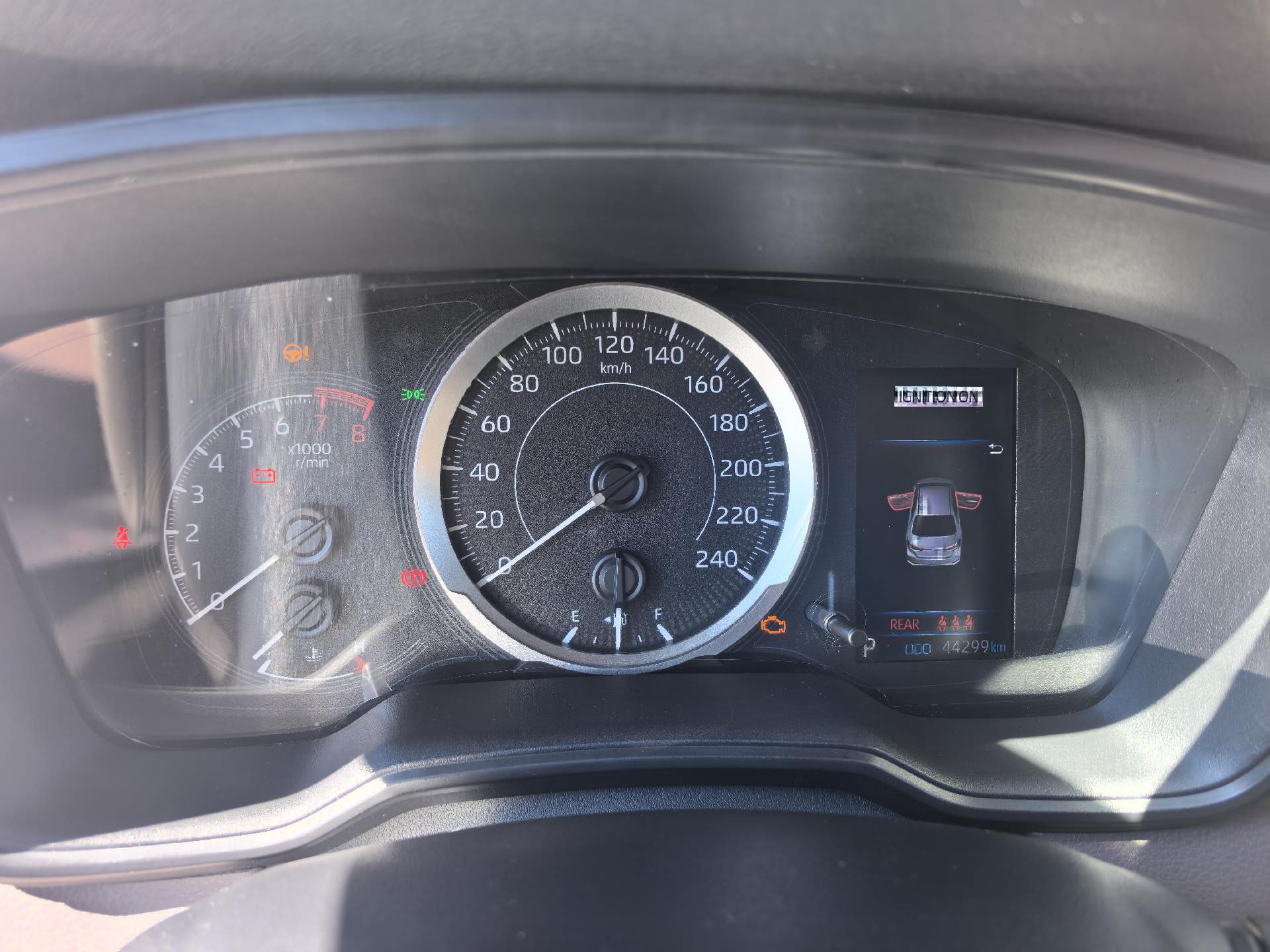 Toyota 2021 Asian Lion 2.0 CVT Luxury Edition