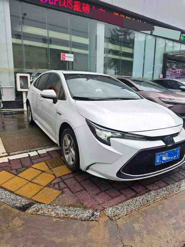 Toyota 2021 Levin Twin Engine 1.8H CVT Luxury Edition