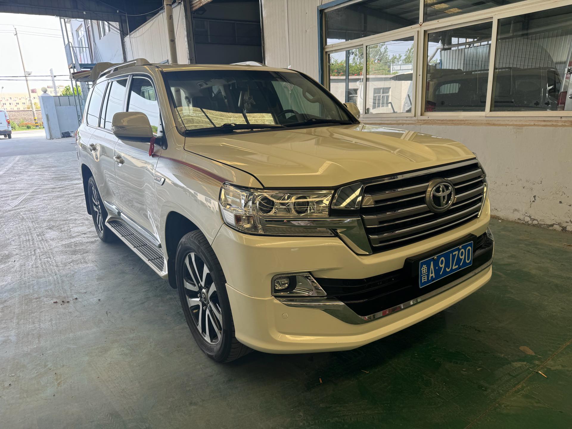 Toyota Land Cruiser (Import) 2019 Land Cruiser 4.0 GXR GT Middle East Version