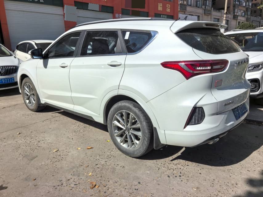 捷途 2020款 X70 1.5T 畅行版5座