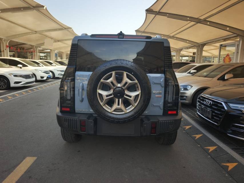 JETOUR 2023 Traveler 2.0T 4WD Conquest PRO