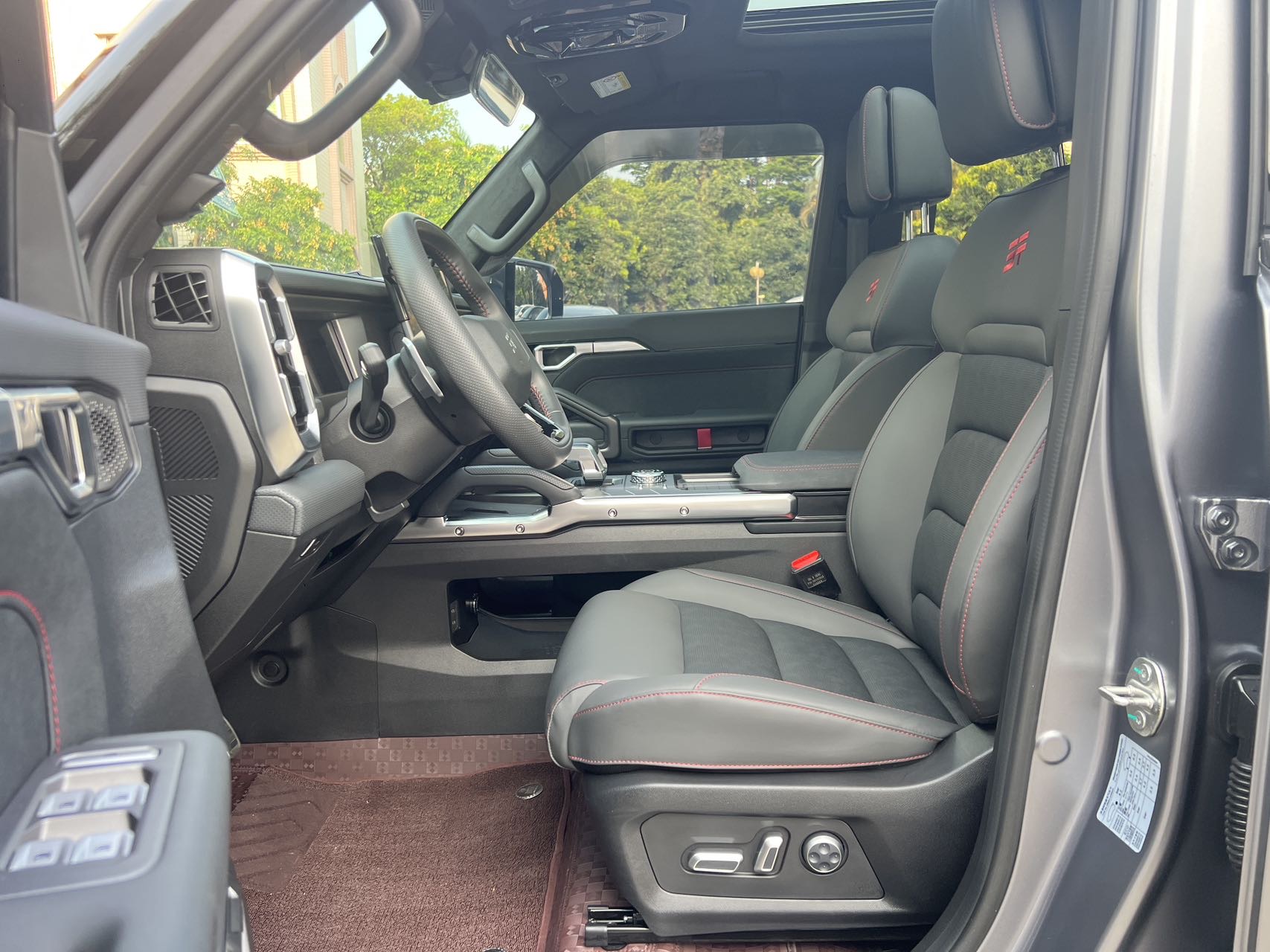 JETOUR 2023 Traveler 2.0T 4WD Cross PRO+