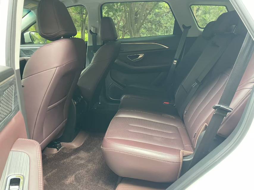 JETOUR 2024 X90 PLUS 1.6TD Family Joy Edition 7-Seater