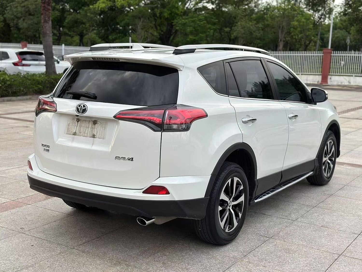 Toyota 2019 RAV4 2.0 CVT 2WD Pioneer Edition