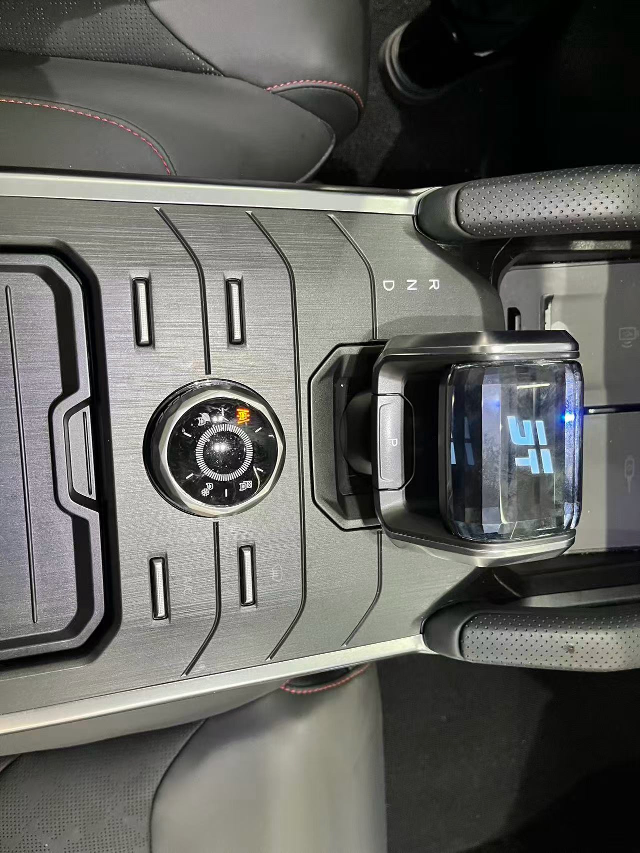 JETOUR 2024 Shanhai T2 C-DM 1.5T 129KM Linye Edition