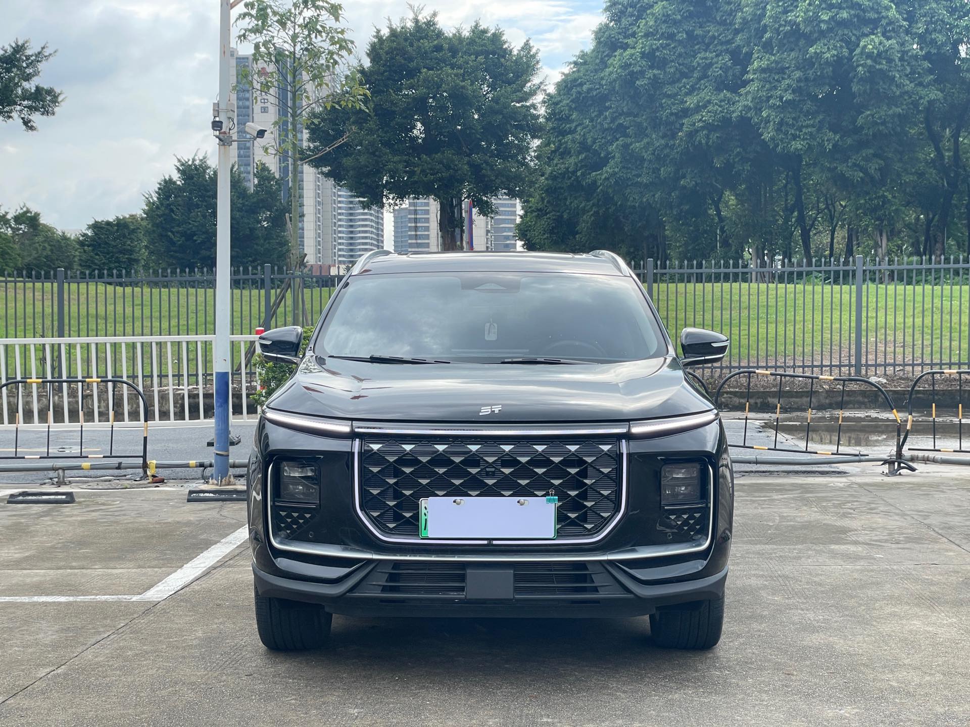 JETOUR 2023 Shanhai L9 1.5TD Pro 7-Seater