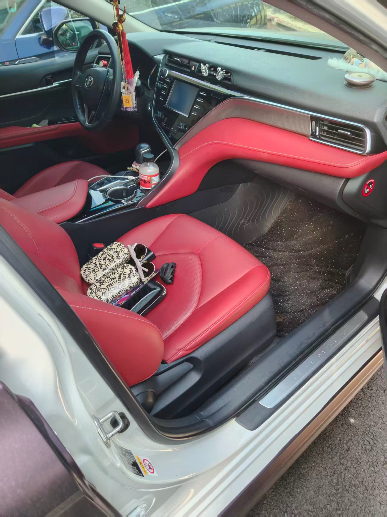 Toyota 2018 Camry 2.5S Fengshang Edition