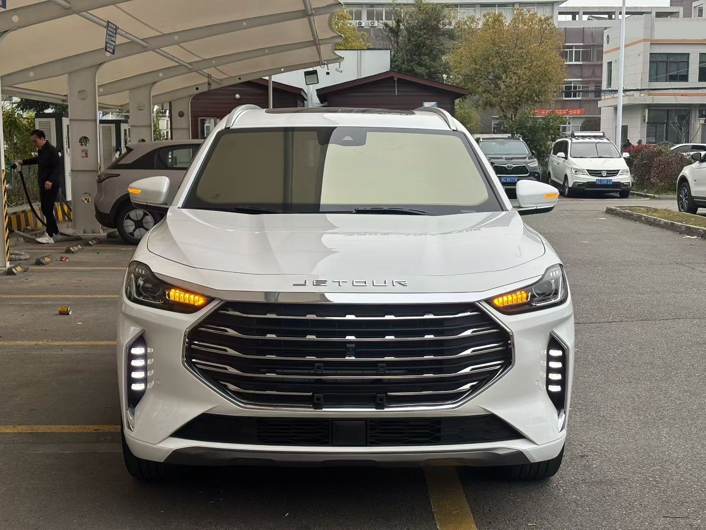 JETOUR 2021 X70 PLUS 1.6T Di 7-Seater