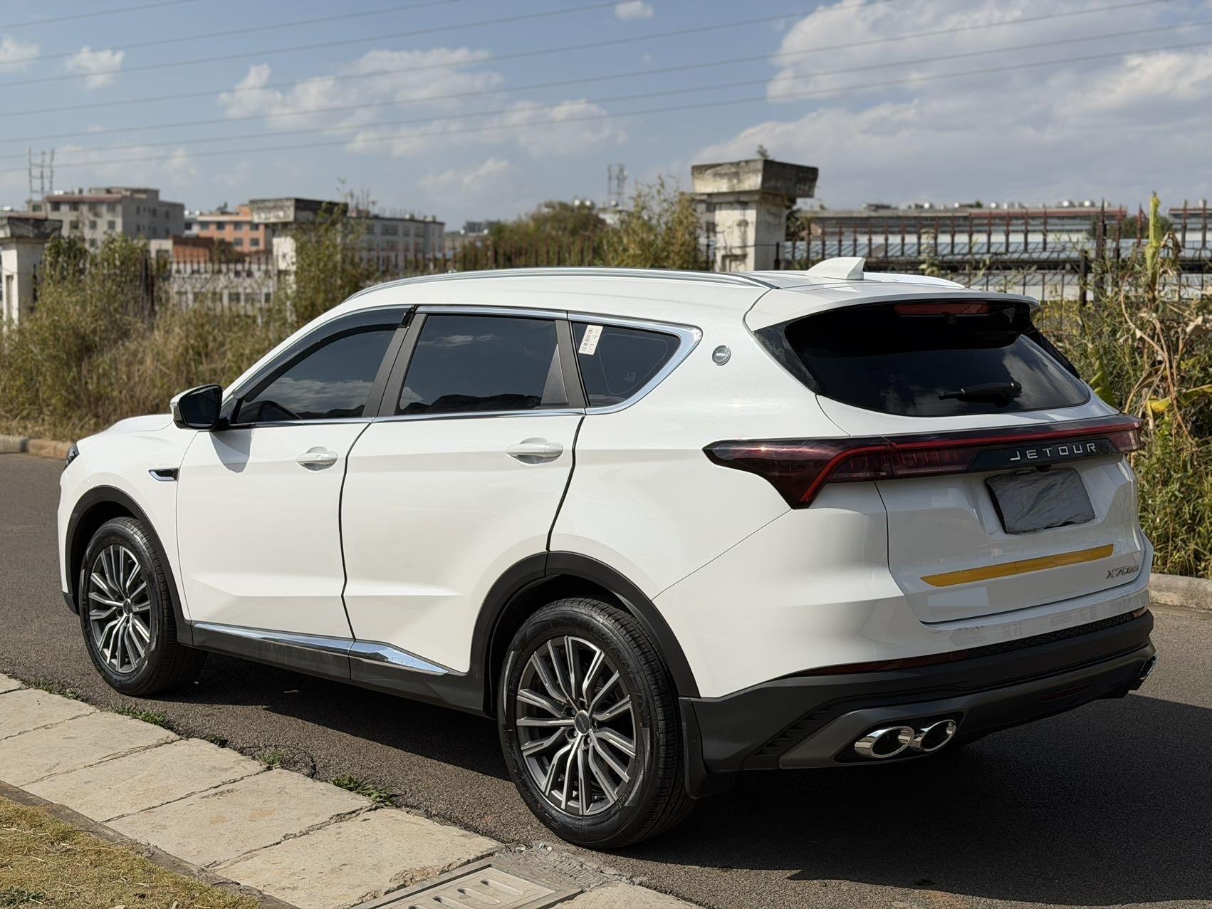 JETOUR 2025 X70 PLUS 1.5T Elite 5-Seater