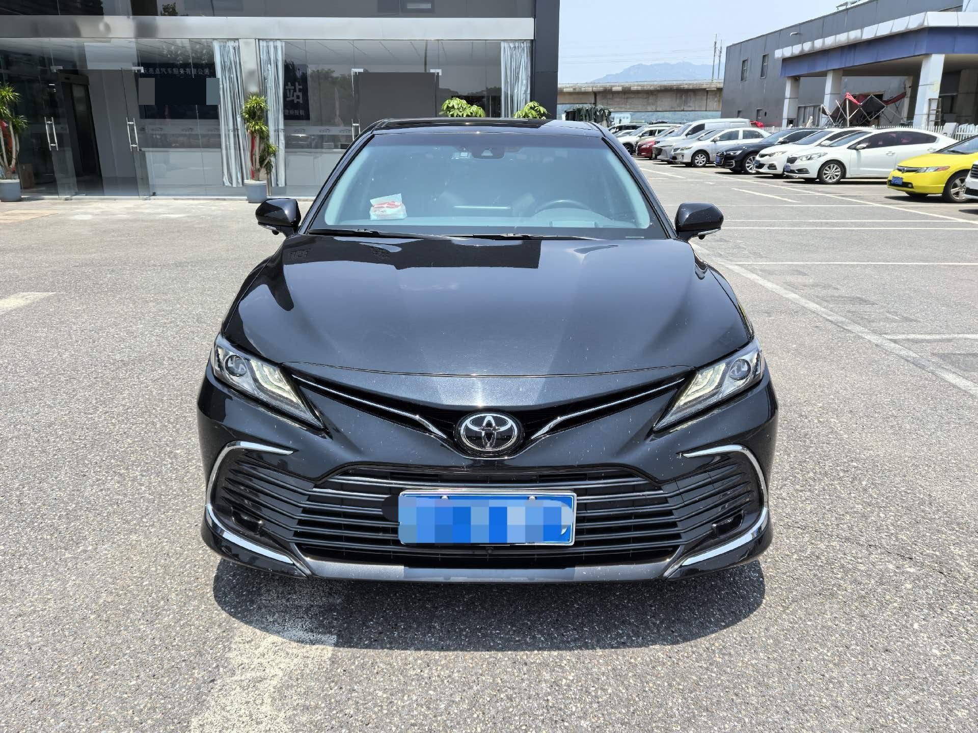 Toyota 2021 Camry 2.5G Luxury