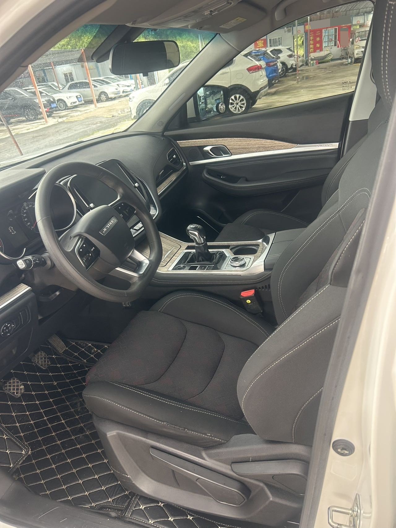 JETOUR 2021 X70 1.5T Special I Edition 7-Seater