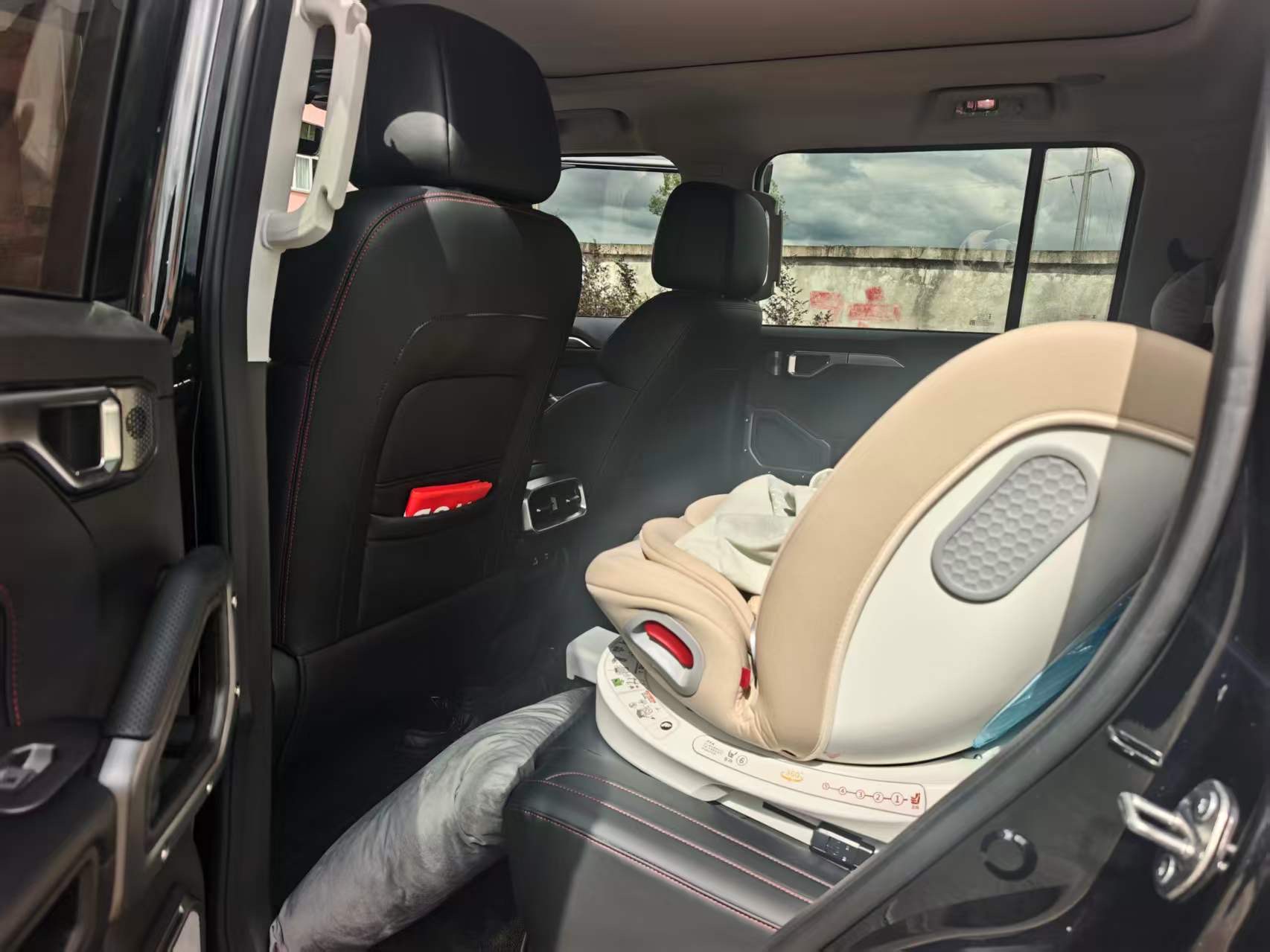 JETOUR 2025 Traveler 2.0TD XWD Conquest Extended 7-Seater
