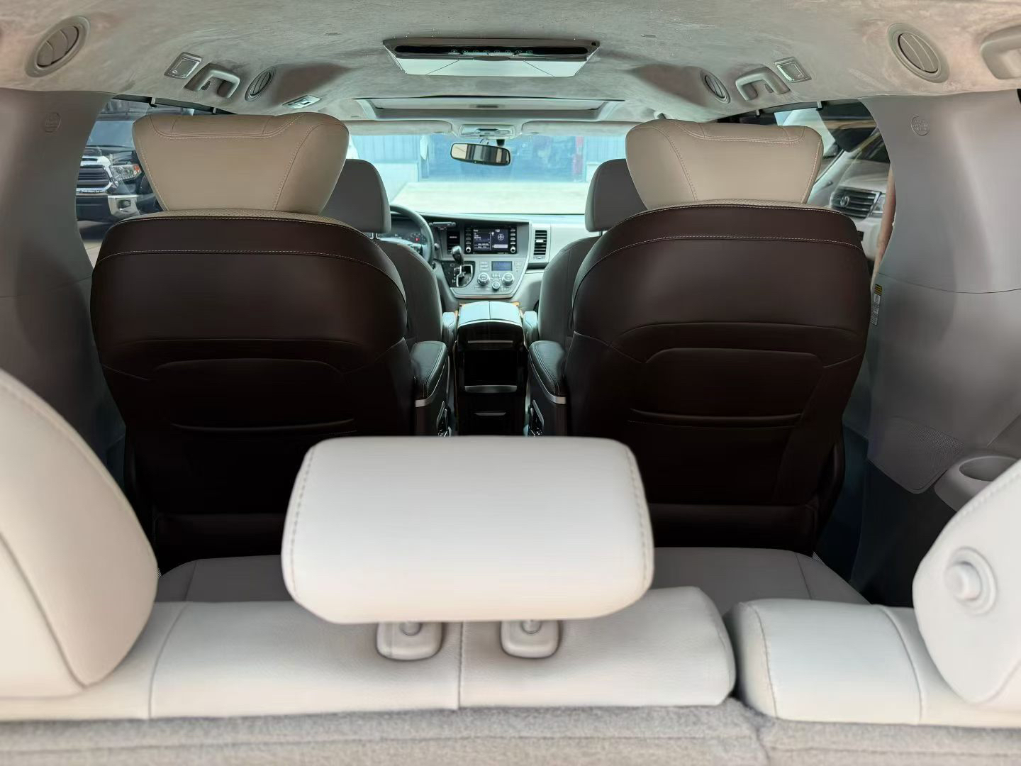 丰田 赛那(进口) 2019款 塞纳 3.5 XLE Mobility Auto Access 两驱7座 美规版