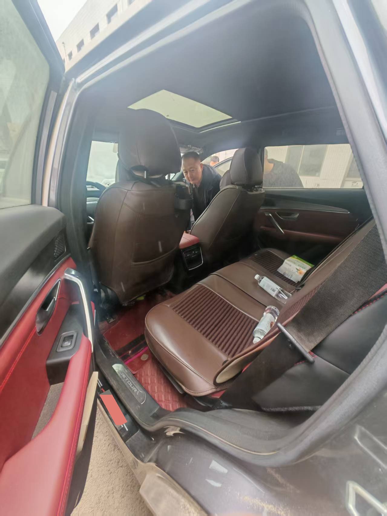 JETOUR 2023 X70 PLUS 1.5T Ziqiang PRO 7-Seater