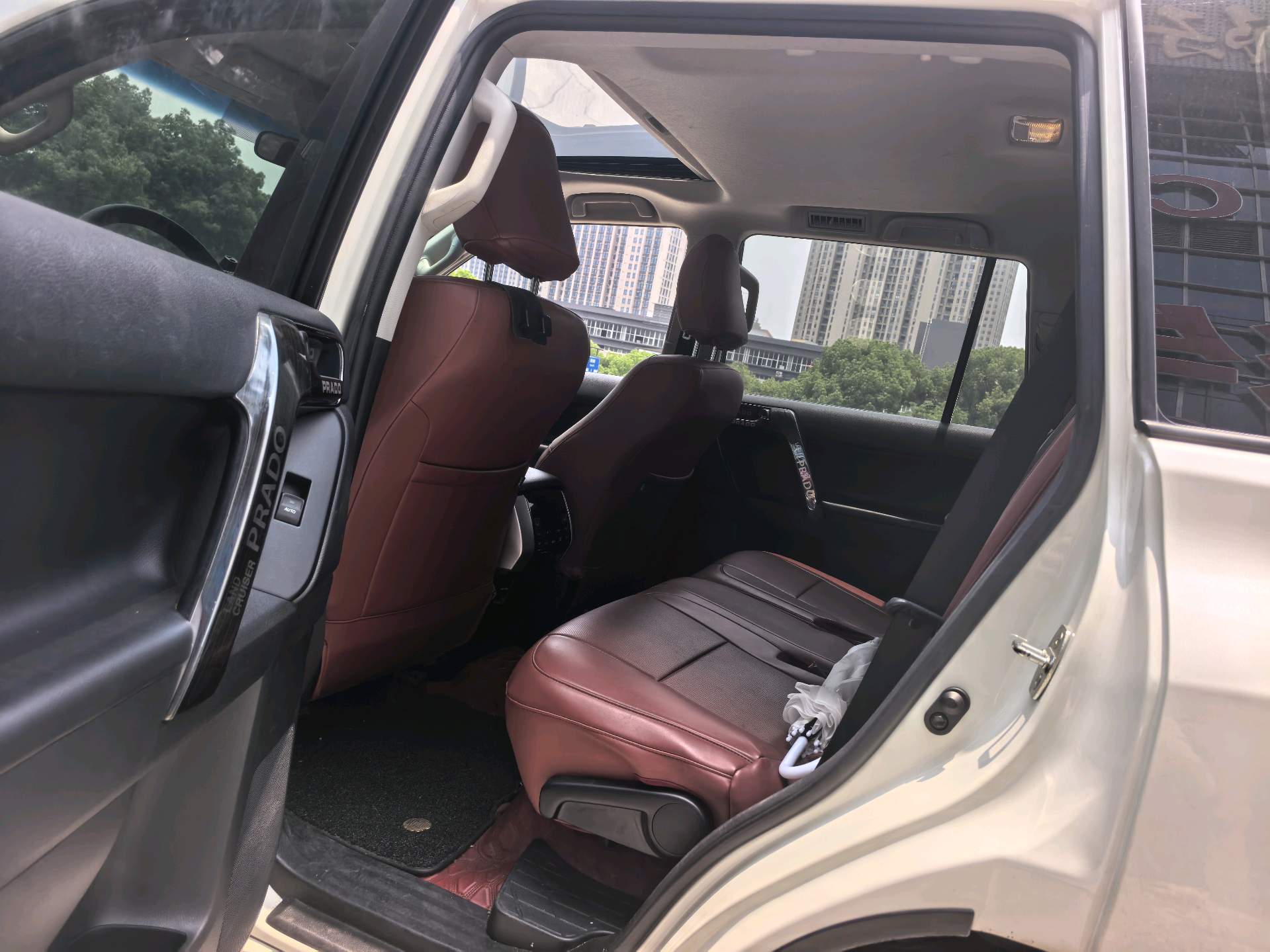 Toyota 2019 Prado 3.5 TX-L Premium (Rear-Mounted Spare Tire)