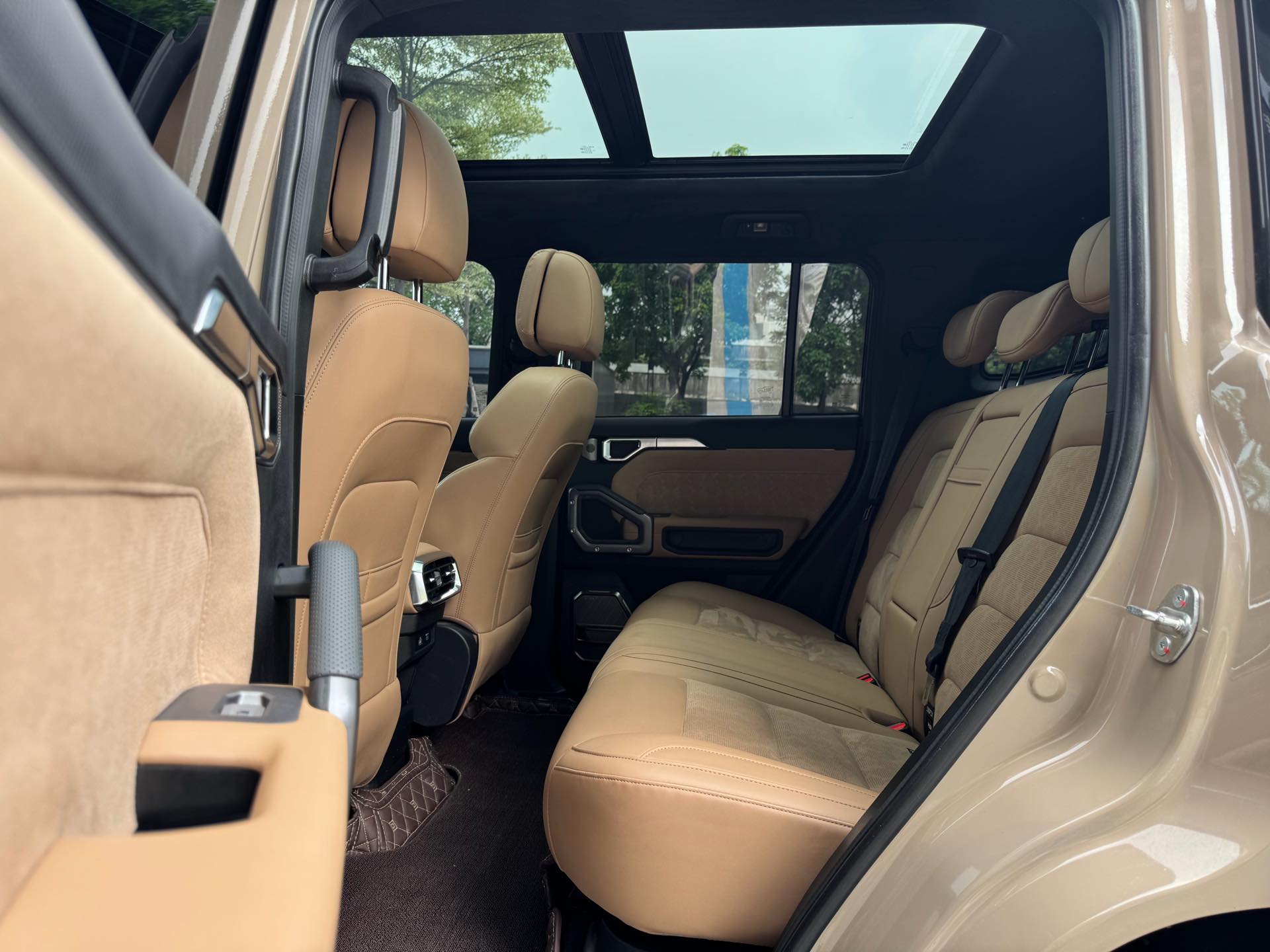 JETOUR 2023 Traveler 2.0T 4WD Cross PRO+