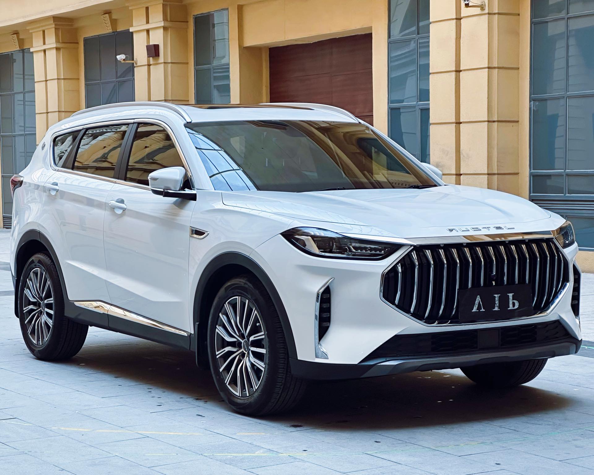 JETOUR 2023 X70 PLUS 1.5T Yongzhe PLUS 5-Seater