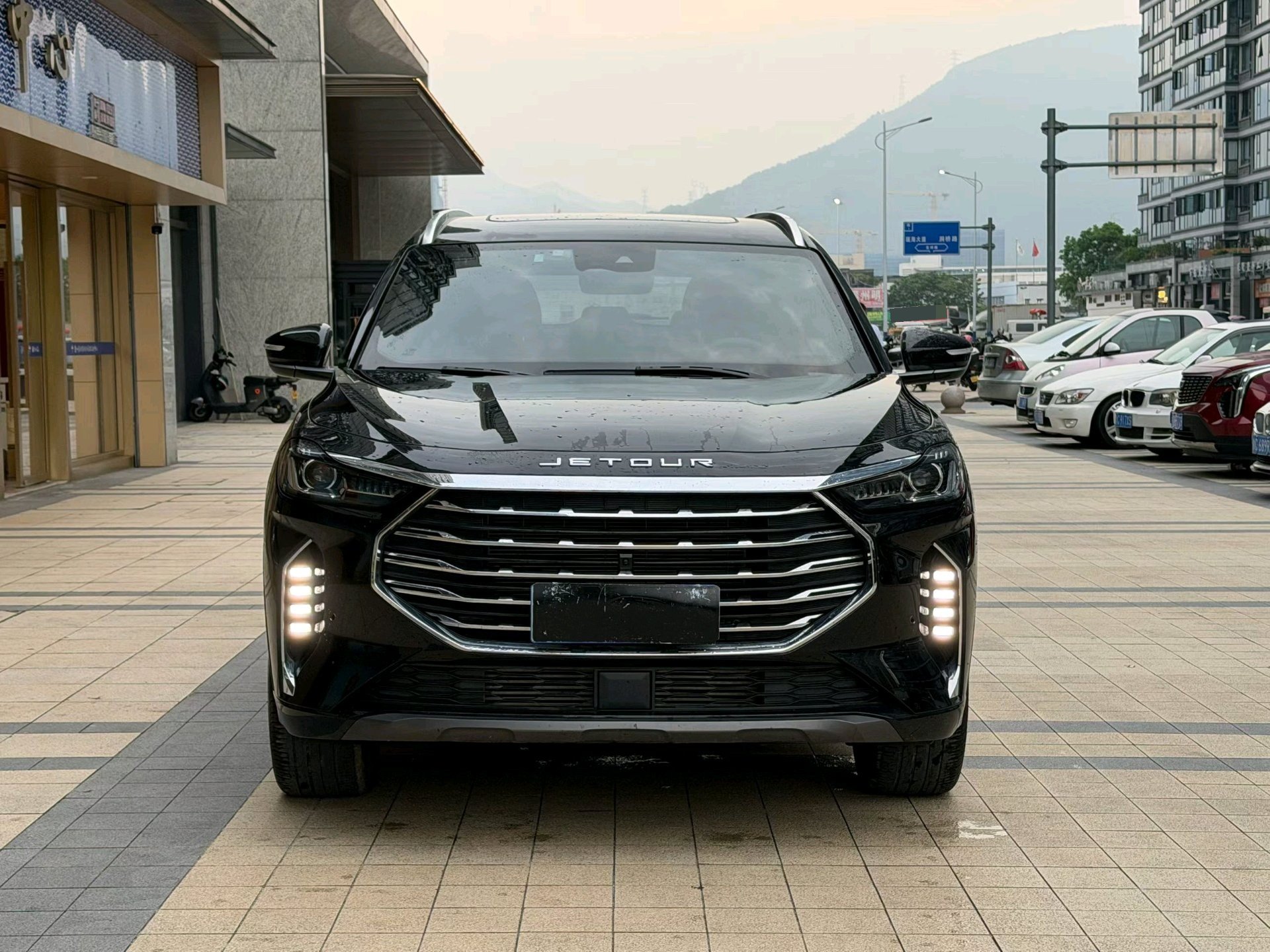 JETOUR 2021 X70 PLUS 1.6T Di PRO 5-Seater