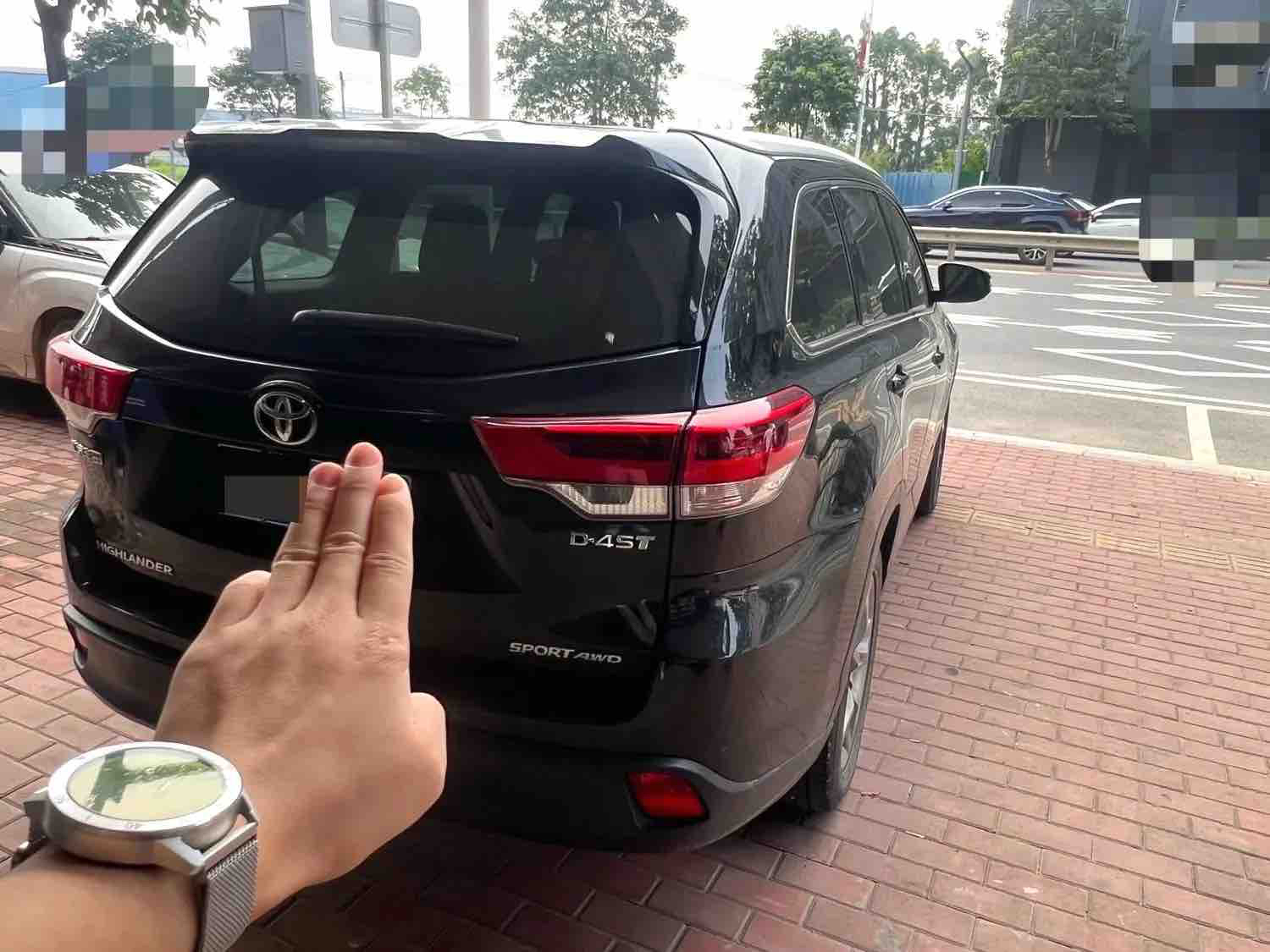 Toyota 2021 Highlander 2.0T 4WD Luxury 7-Seater