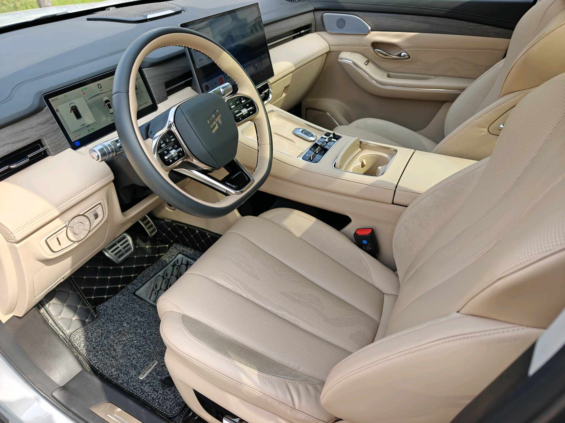JETOUR 2025 Shanhai L9 1.5TD Executive 5-Seater