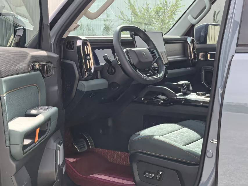 JETOUR 2023 Traveler 2.0T 4WD Cross PRO